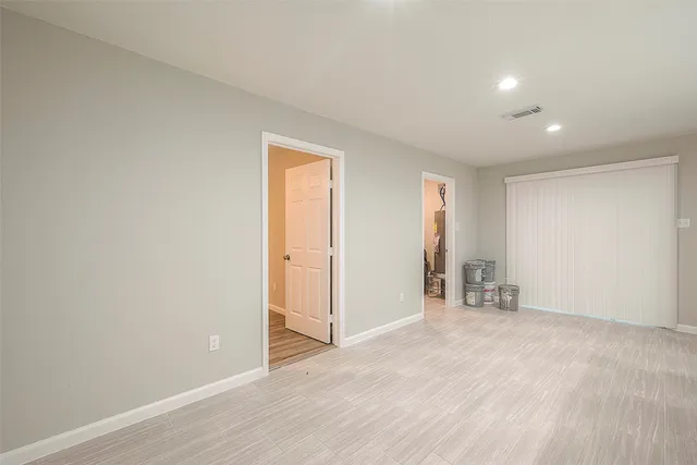 $2,150 | 5755 Heron Drive, Houston, TX 77033