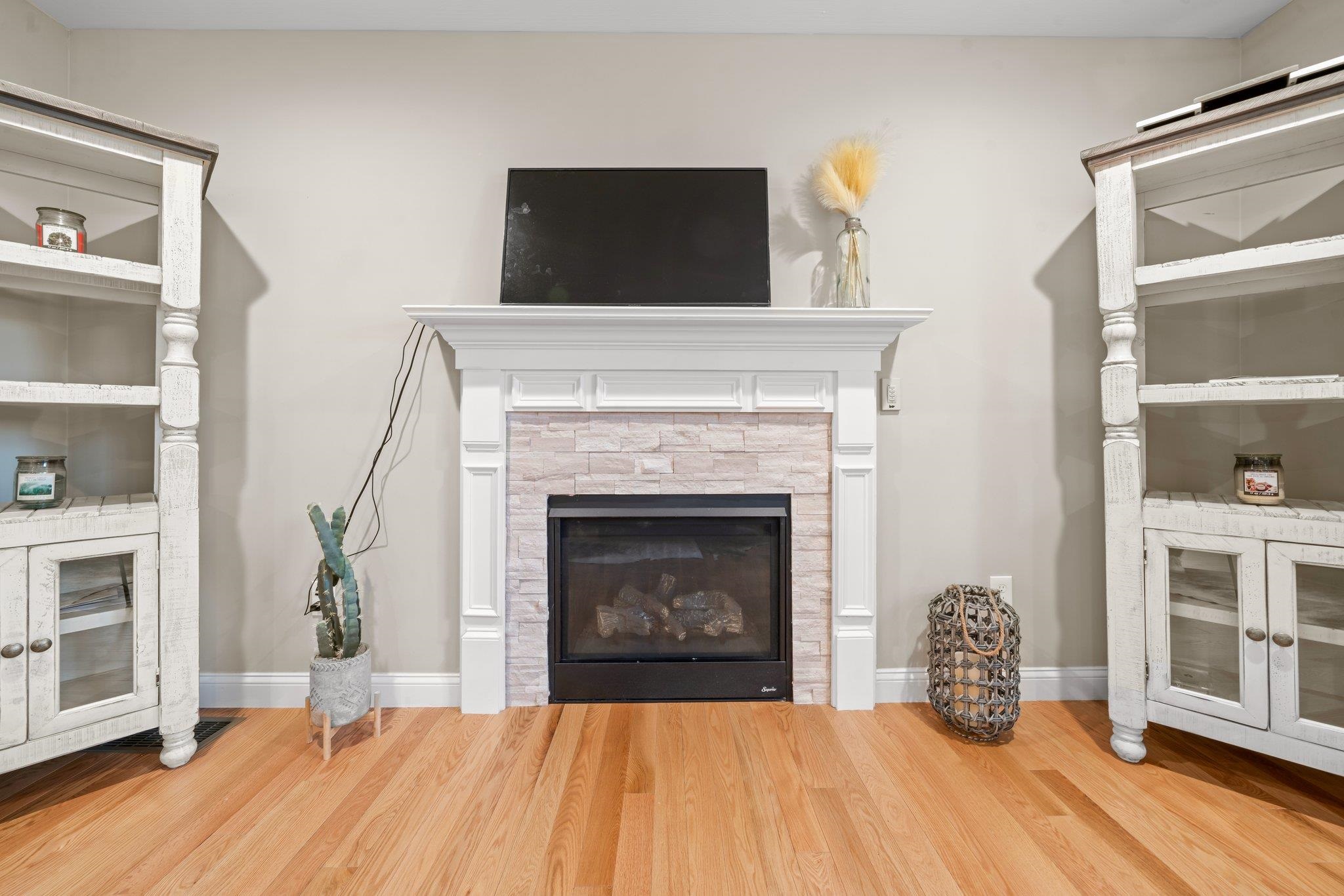 26 Cypress Circle Exeter, NH 03833 - Photo 10 of 34