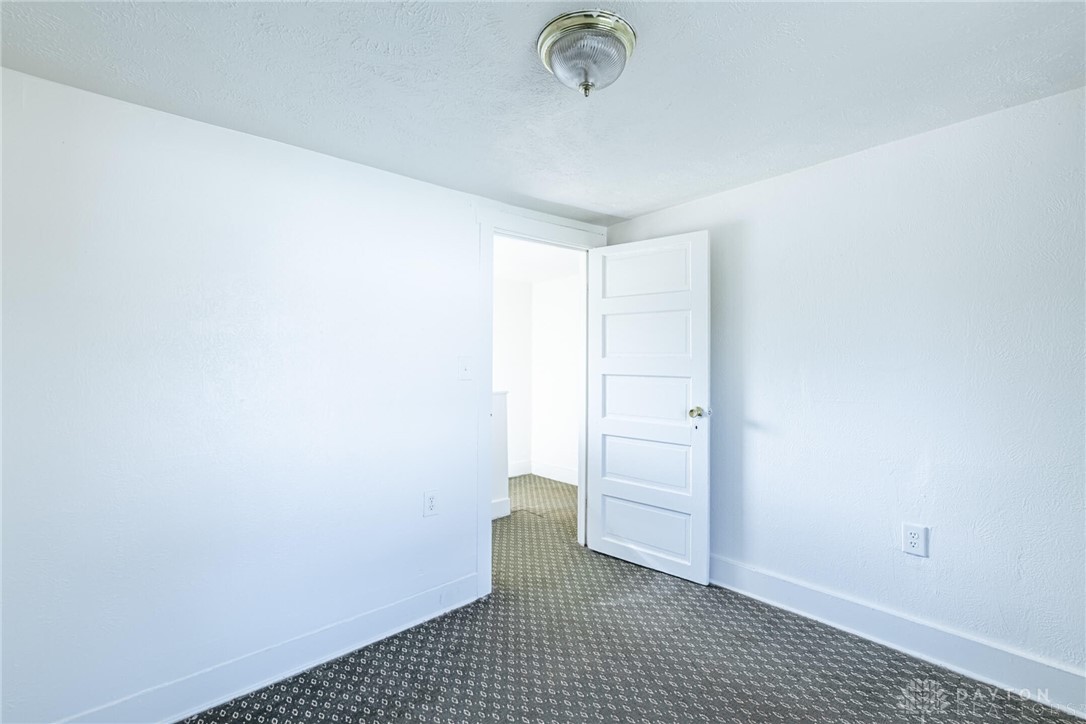 924 West State Street Springfield, OH 45506 - Photo 10 of 13