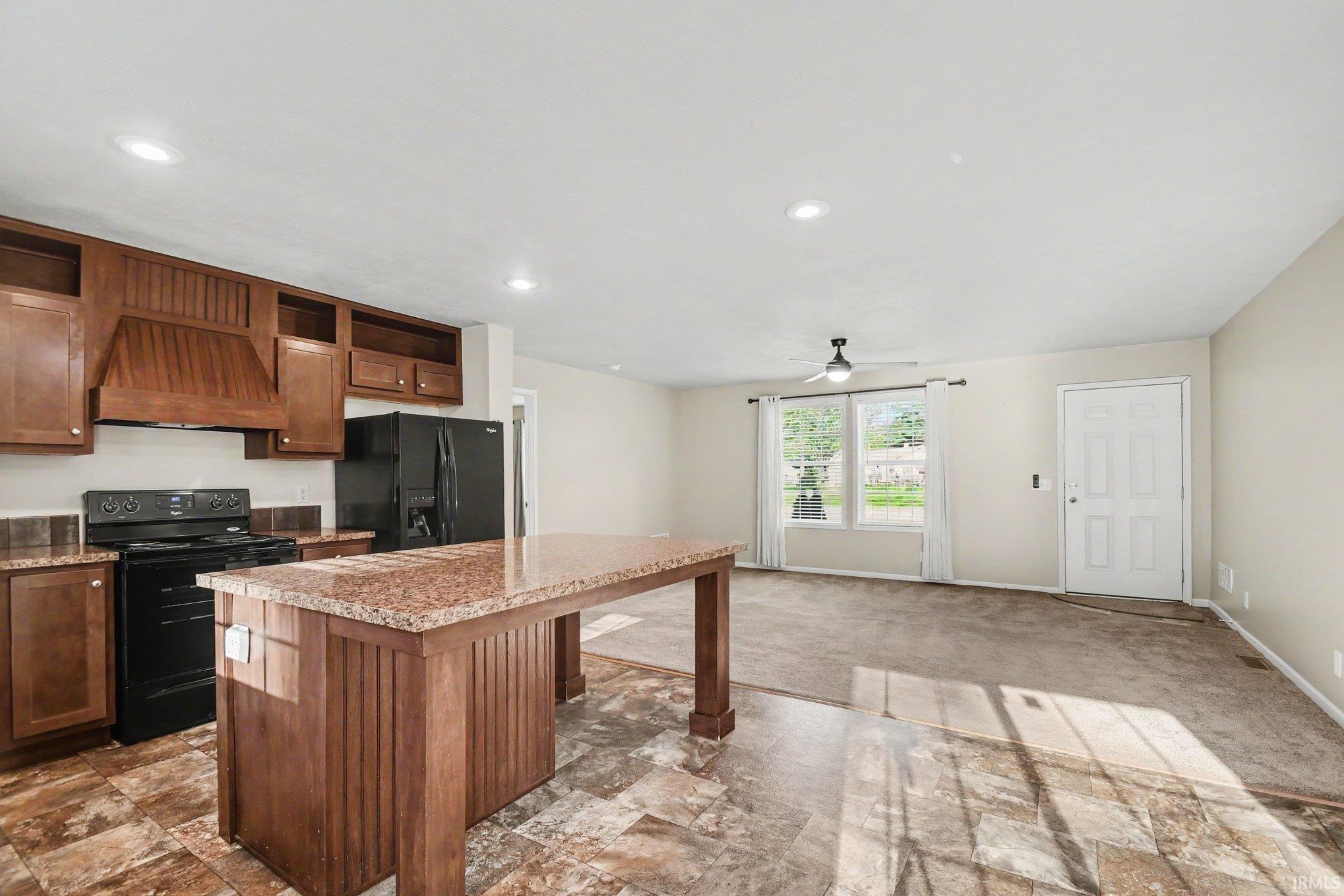 51748 Juniper Road South Bend, IN 46637 - Photo 7 of 28 Gallery Image 7