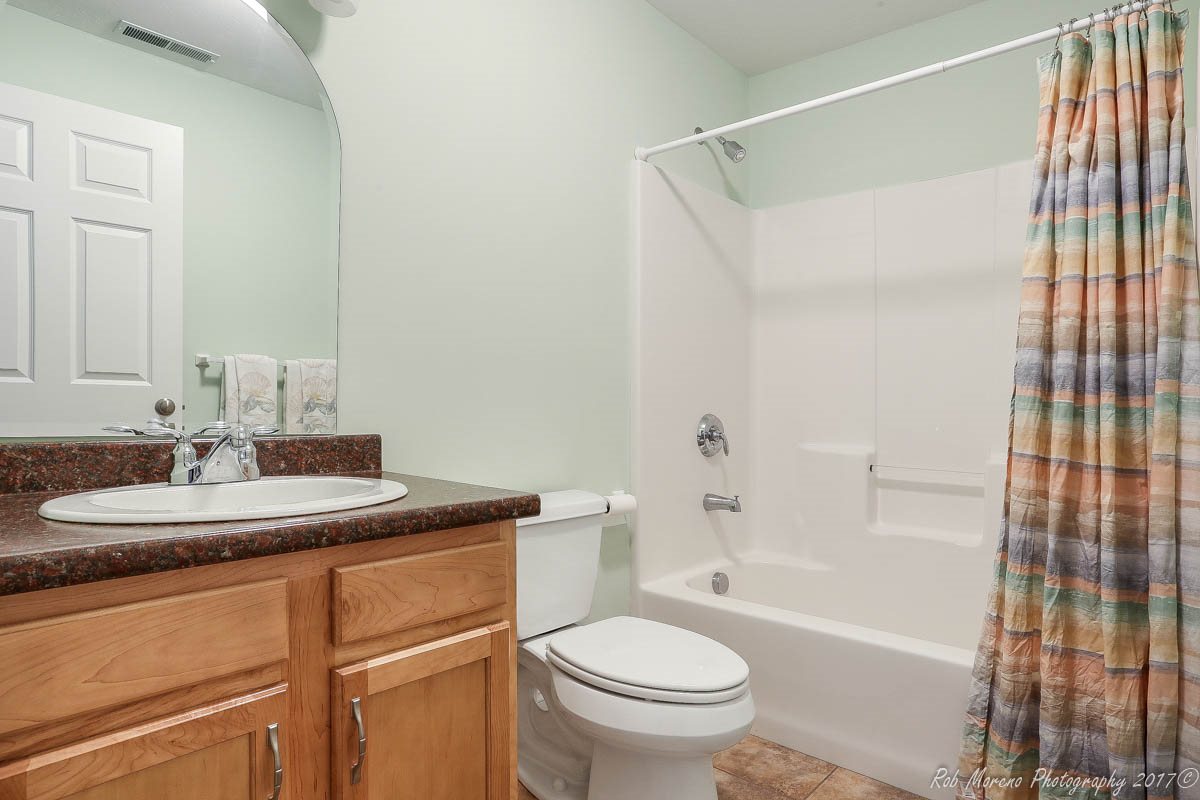 13 Winterberry Road, Unit 13 Pelham, NH 03076 - Photo 17 of 36