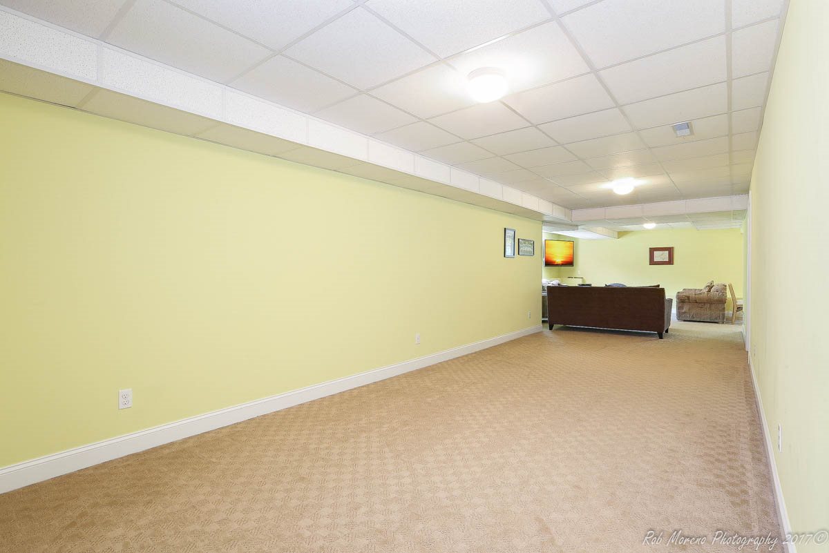 13 Winterberry Road, Unit 13 Pelham, NH 03076 - Photo 31 of 36