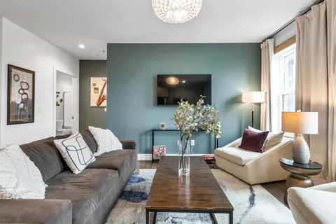 $625,000 | 612 21st Avenue North, Unit 313, Nashville, TN 37203