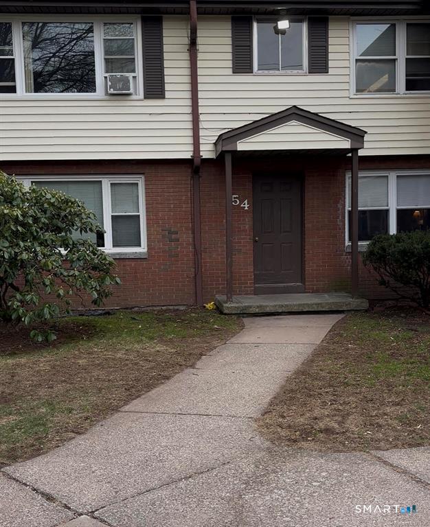 154 Park Street, Unit B2 Manchester, CT 06040 - Photo 1 of 11