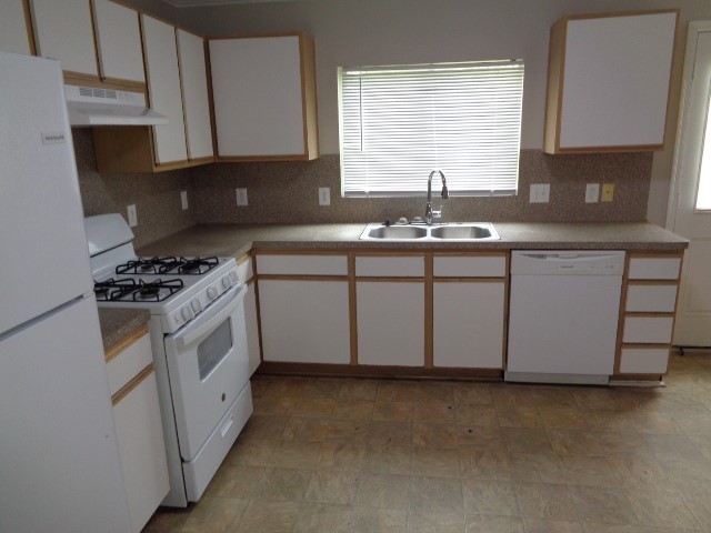 5034 Redwing Brook Trail Katy, TX 77449 - Photo 11 of 21