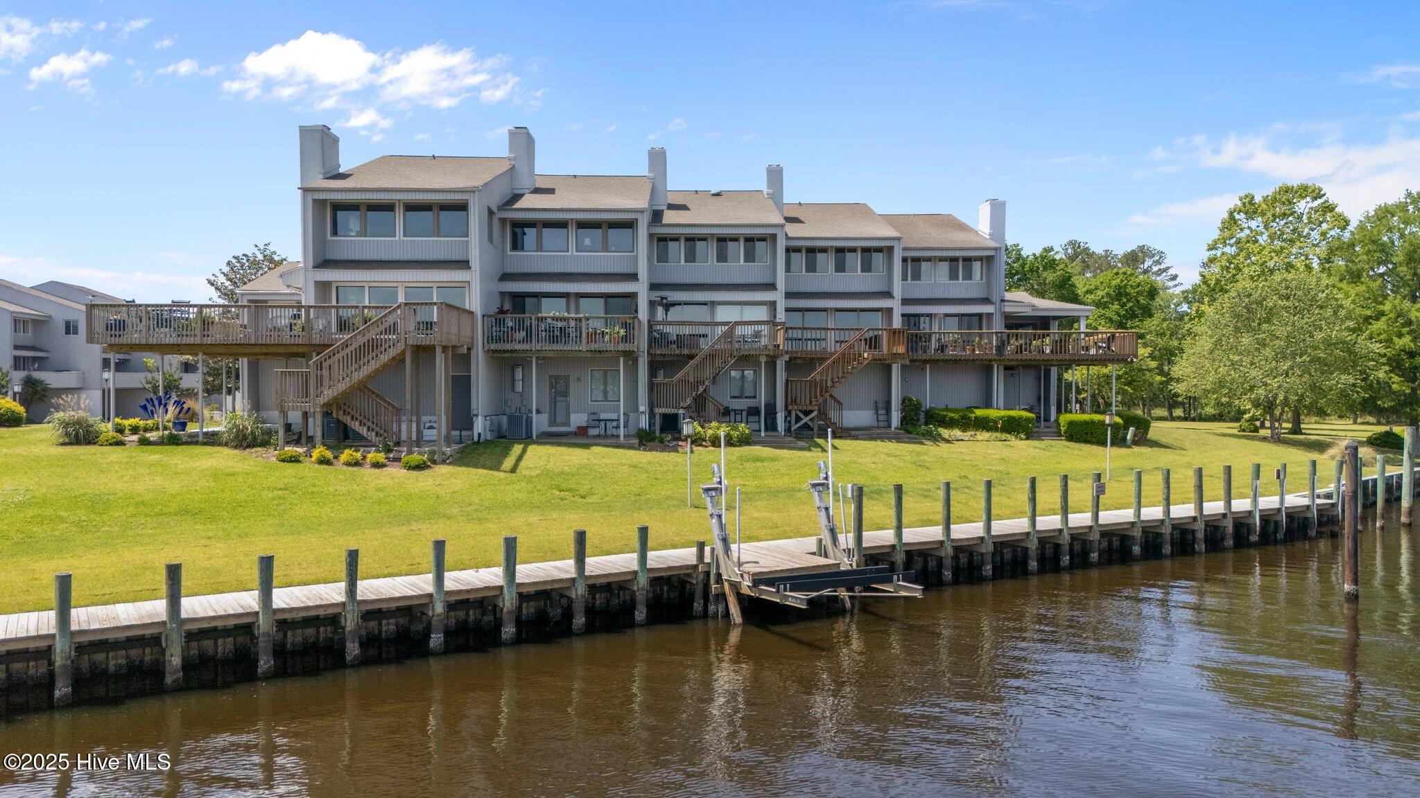 23 Batts Hill Road New Bern, NC 28562 - Photo 4 of 47 53-web-or-mls-sdf