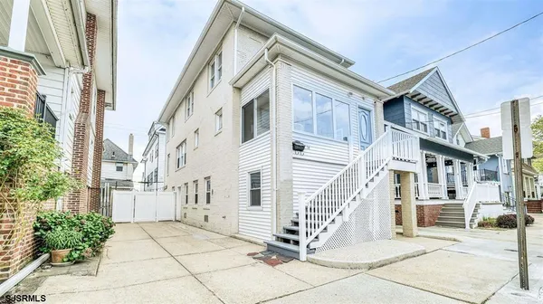 $10,000 | 14 North Vassar Square, Ventnor City, NJ 08406