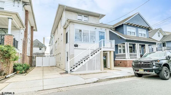 $10,000 | 14 North Vassar Square, Ventnor City, NJ 08406