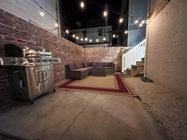 a view of a room with washer and dryer