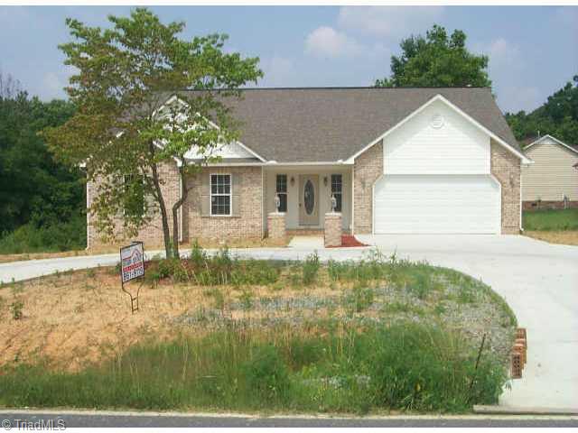 6124 Weant Road Archdale, NC 27263 - Photo 1 of 1 Exterior Front.