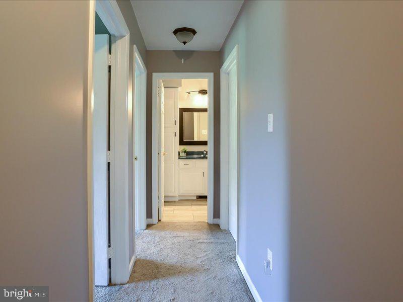 4035 Bradford Circle Mount Joy, PA 17552 - Photo 13 of 30