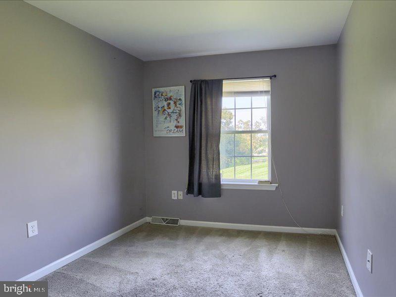 4035 Bradford Circle Mount Joy, PA 17552 - Photo 14 of 30