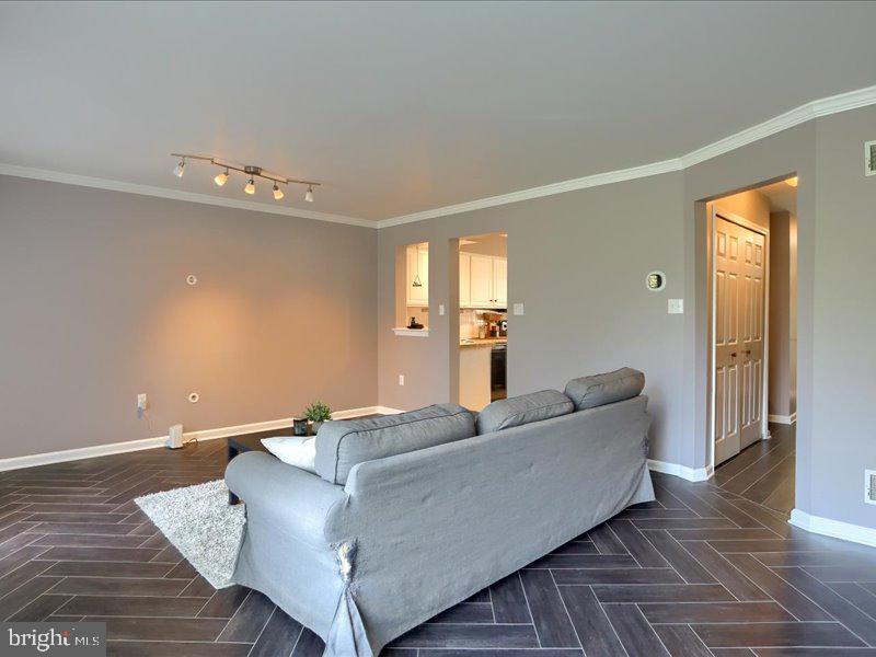 4035 Bradford Circle Mount Joy, PA 17552 - Photo 10 of 30