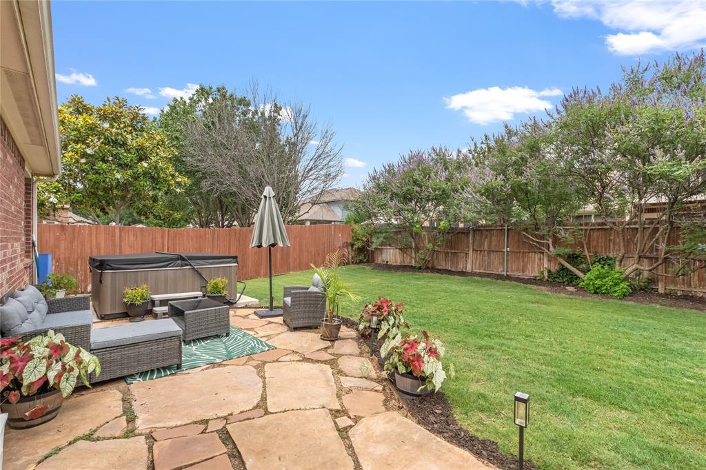 12208 Vienna Apple Road Fort Worth, TX 76244 - Photo 2 of 40