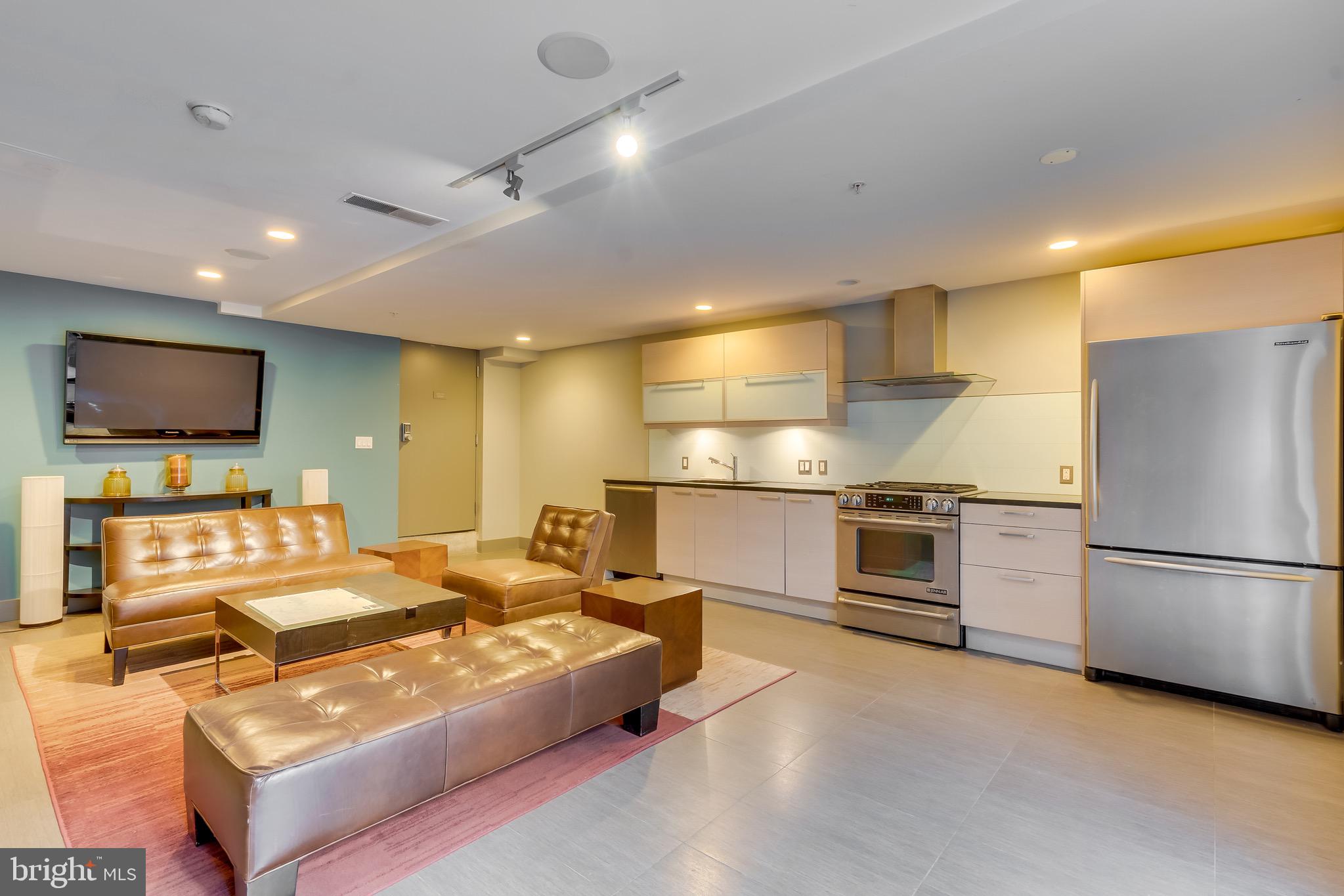 1401 Q Street Northwest, Unit 605 Washington, DC 20009 - Photo 35 of 50