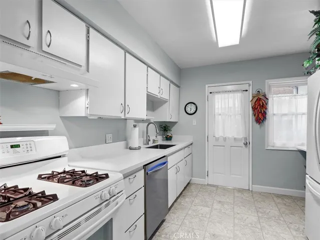 $798,000 | 10742 Sharon Avenue, Sunland, CA 91040