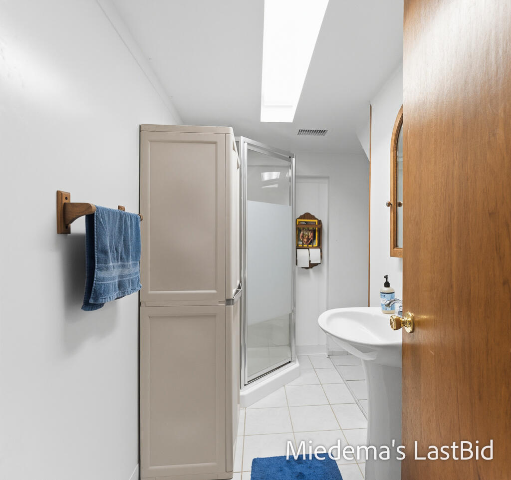 12915 Cassidy Road Bellevue, MI 49021 - Photo 82 of 128 12915CassidyRd-85LoRes