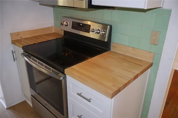 a close up of a microwave