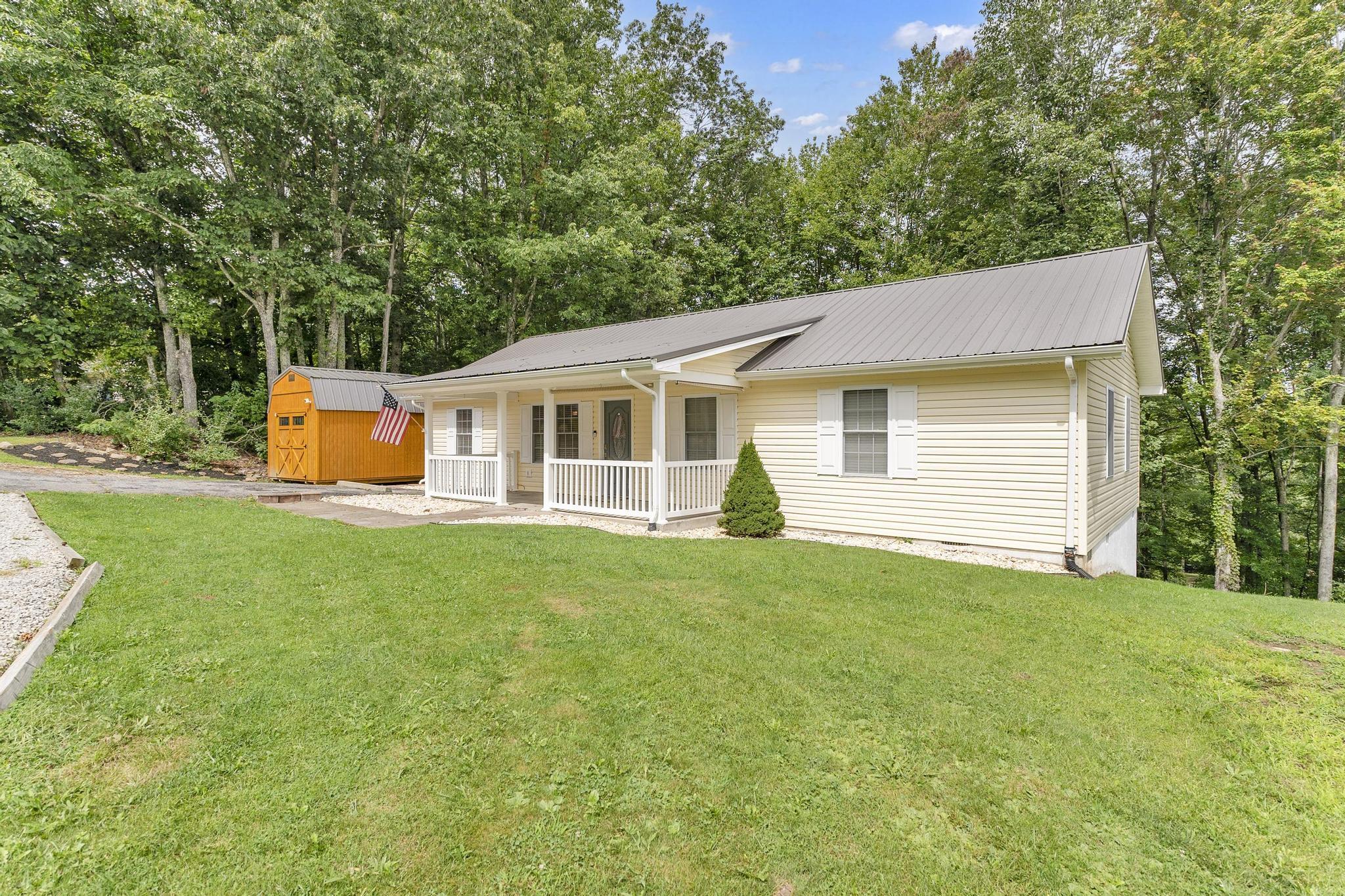 12039 Driffield Drive Coeburn, VA 24230 - Photo 2 of 30 4799F2F3-99A9-4BC3-BA04-DF85BE041D5A