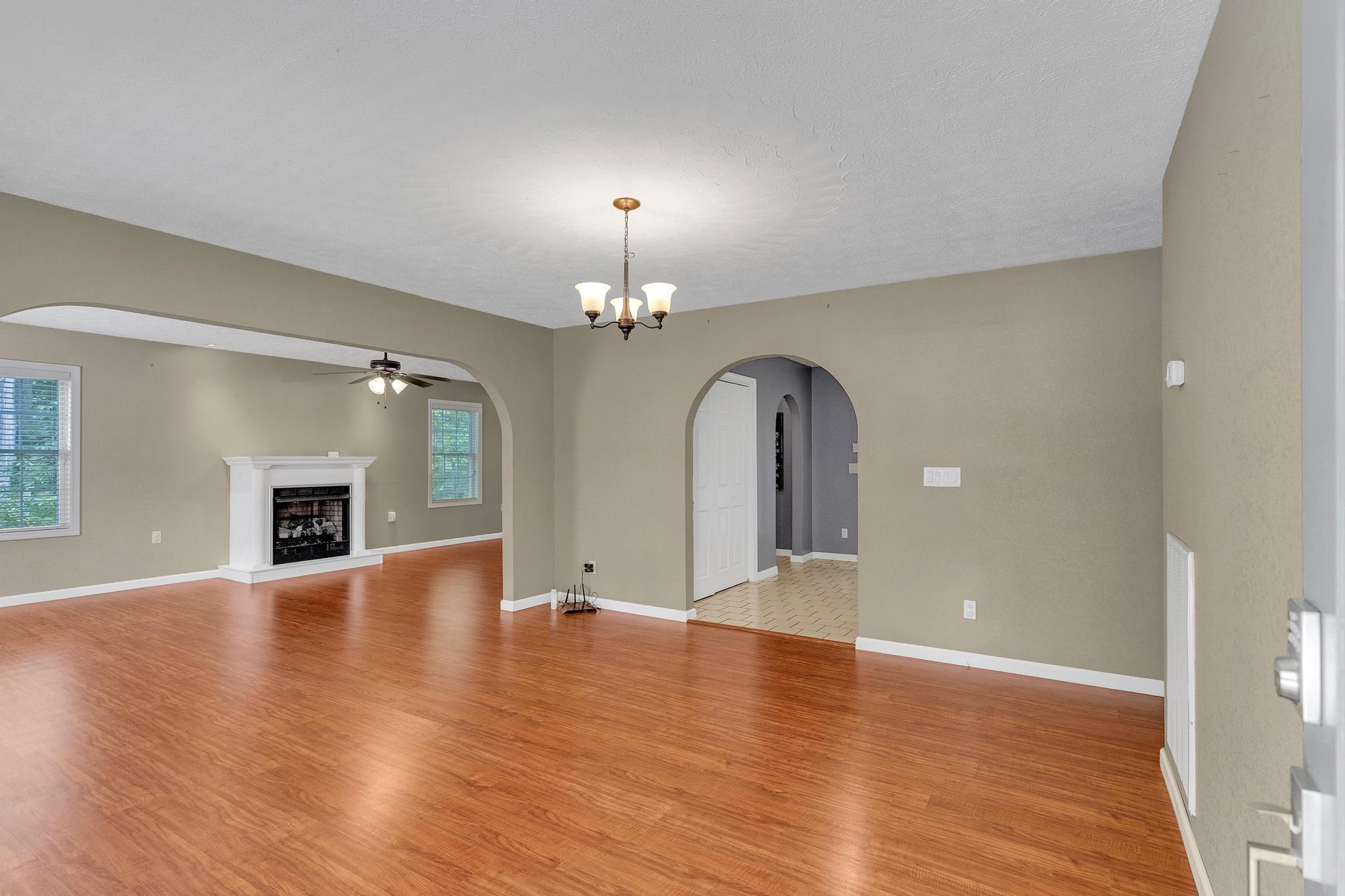 12039 Driffield Drive Coeburn, VA 24230 - Photo 6 of 30 6544BE38-3F23-45BD-8BD4-9D79954C169F