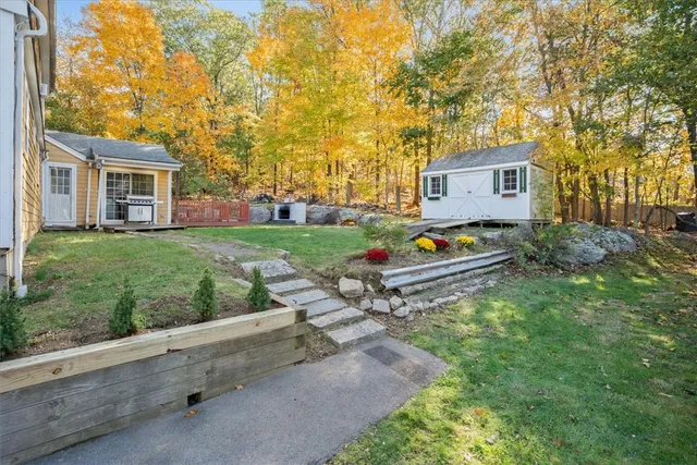 $579,900 | 39 Columbia Street, North Attleboro, MA 02760