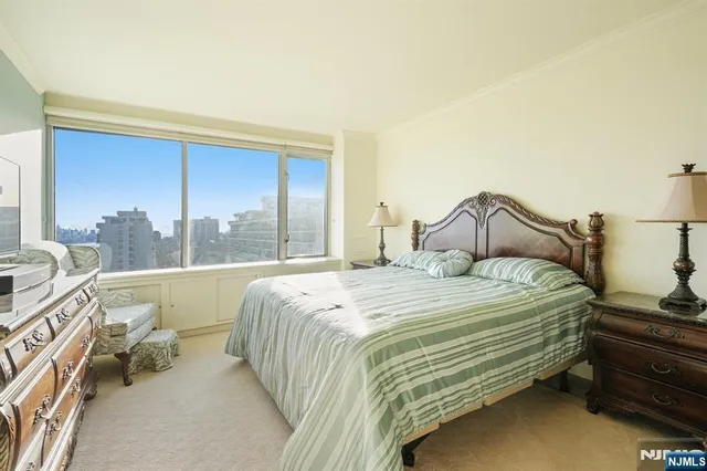 $650,000 | 5 Horizon Road, Unit 14051407, Fort Lee, NJ 07024