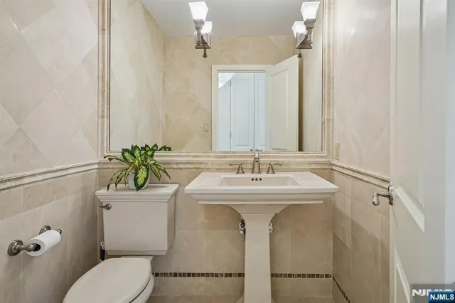 $650,000 | 5 Horizon Road, Unit 14051407, Fort Lee, NJ 07024