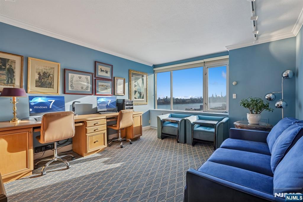 5 Horizon Road, Unit 14051407 Fort Lee, NJ 07024 - Photo 18 of 30