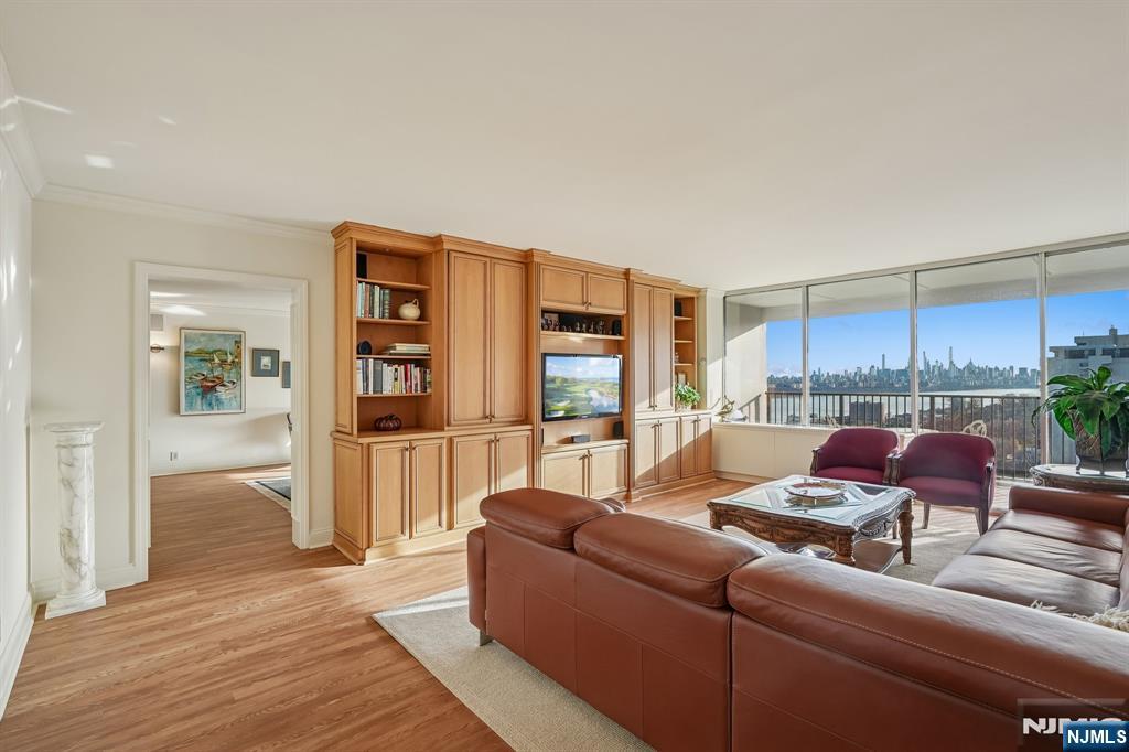 5 Horizon Road, Unit 14051407 Fort Lee, NJ 07024 - Photo 9 of 30