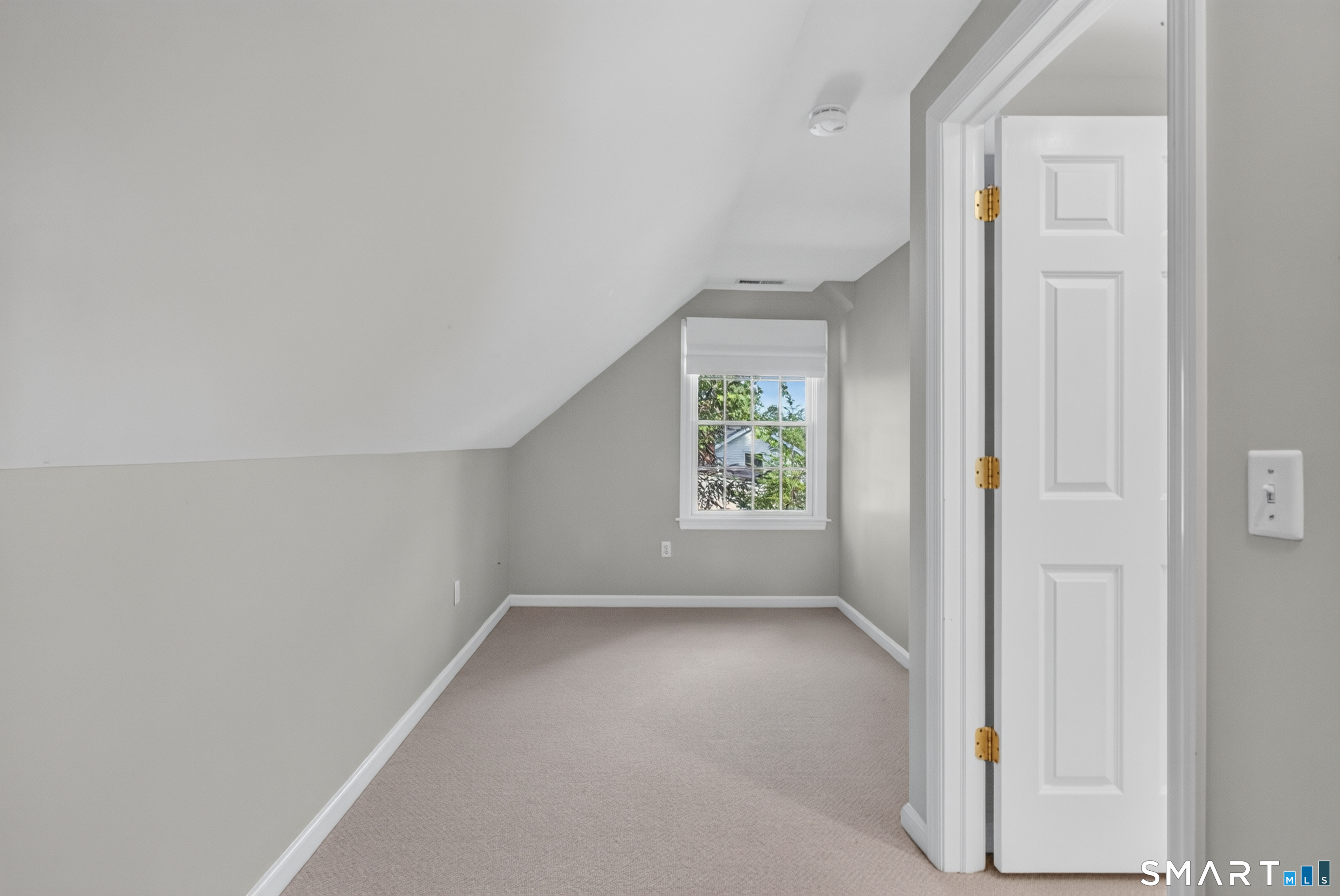 97 Gorham Road Fairfield, CT 06824 - Photo 18 of 25 Gallery Image 18
