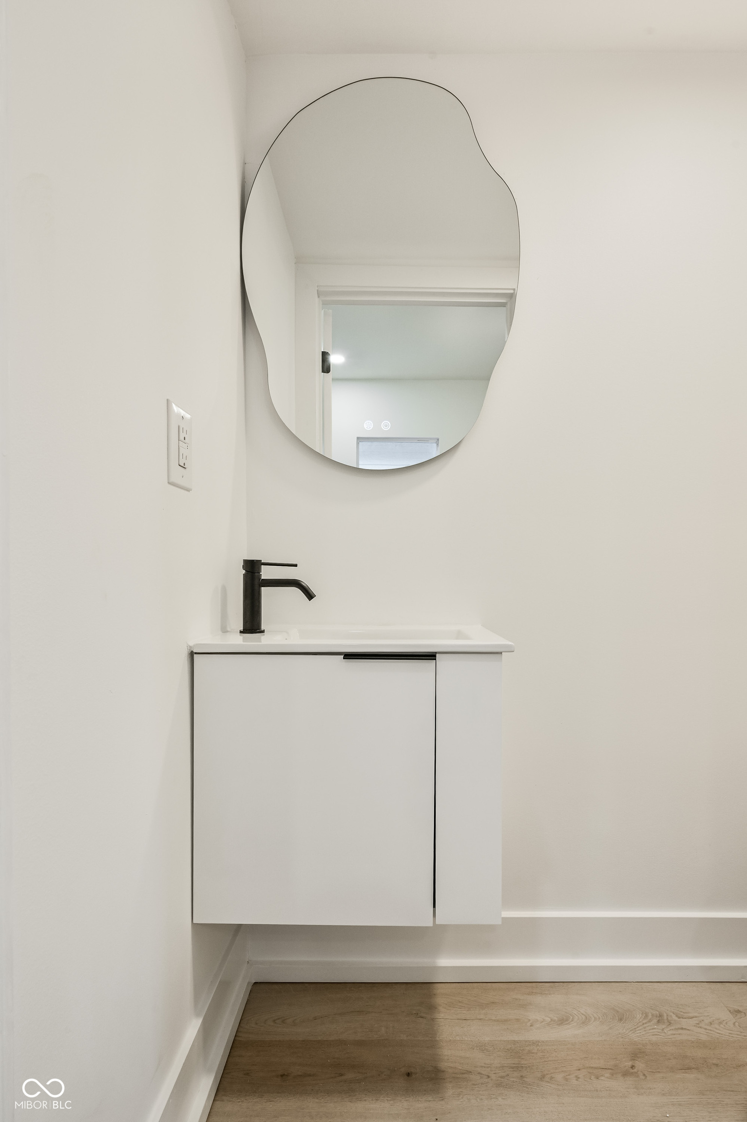 1747 South Meridian Street Indianapolis, IN 46225 - Photo 14 of 45