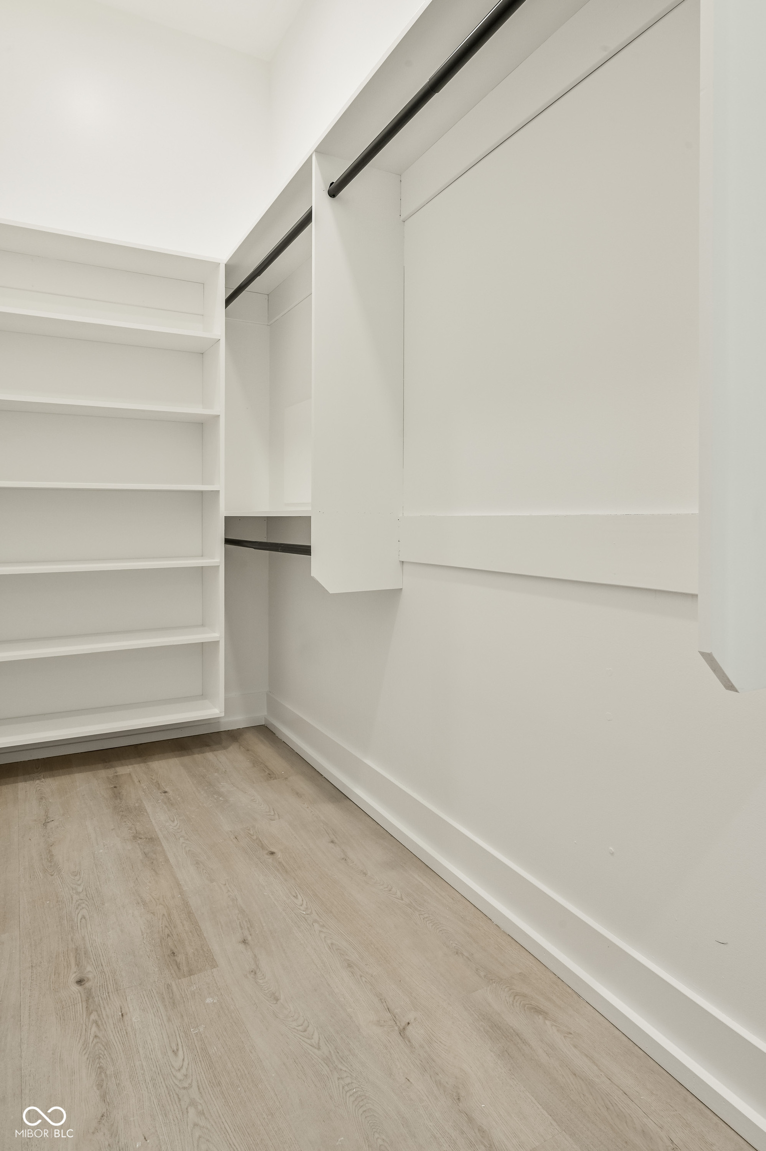 1747 South Meridian Street Indianapolis, IN 46225 - Photo 17 of 45