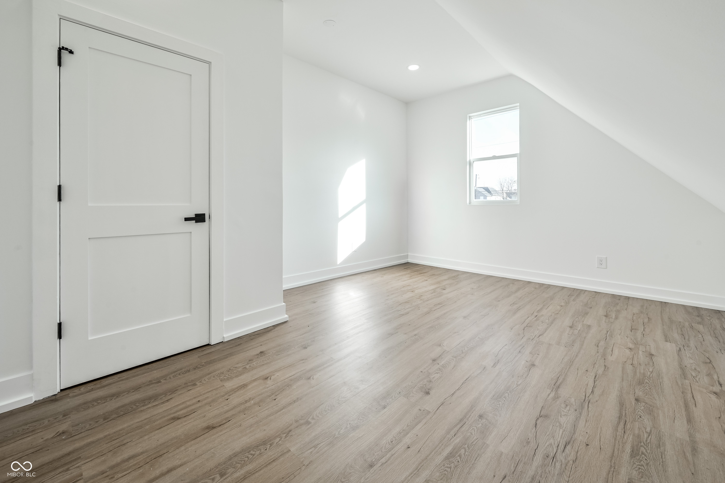 1747 South Meridian Street Indianapolis, IN 46225 - Photo 37 of 45