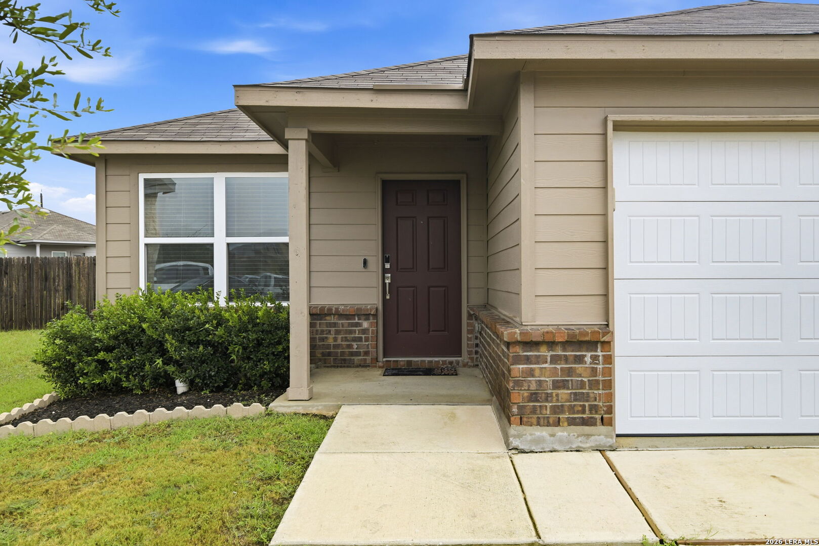 3203 Andromeda Way Converse, TX 78109 - Photo 3 of 27