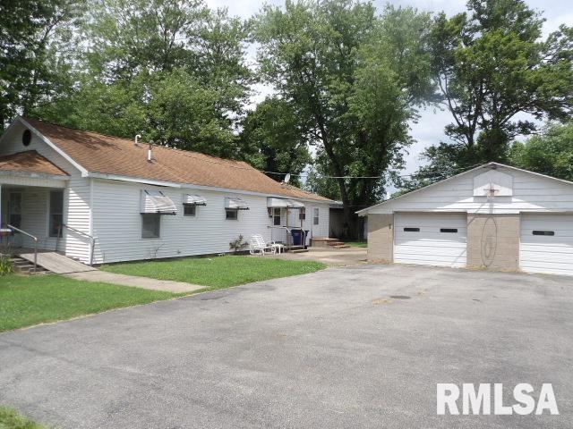 1509 East 4th Street West Frankfort, IL 62896 - Photo 3 of 41