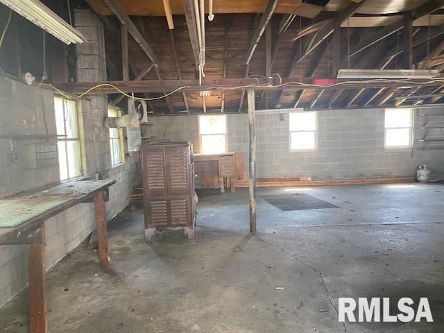 1509 East 4th Street West Frankfort, IL 62896 - Photo 39 of 41