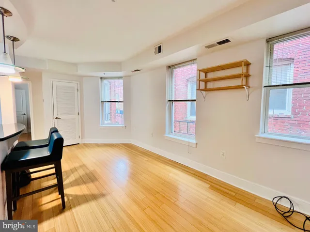 $1,850 | 1108 Columbia Road Northwest, Unit 304, Washington, DC 20009