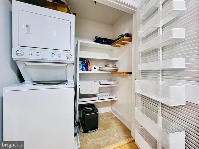 $1,850 | 1108 Columbia Road Northwest, Unit 304, Washington, DC 20009