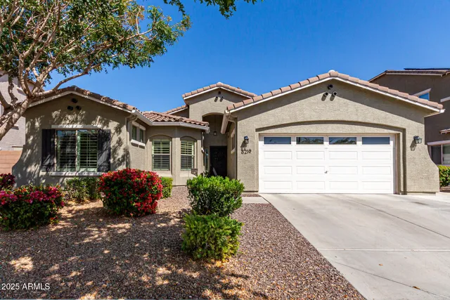 $685,995 | 6219 South Banning Street, Gilbert, AZ 85298