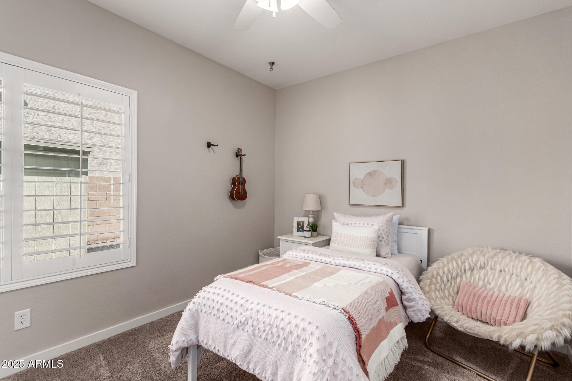 6219 South Banning Street Gilbert, AZ 85298 - Photo 15 of 19 Bedroom 3