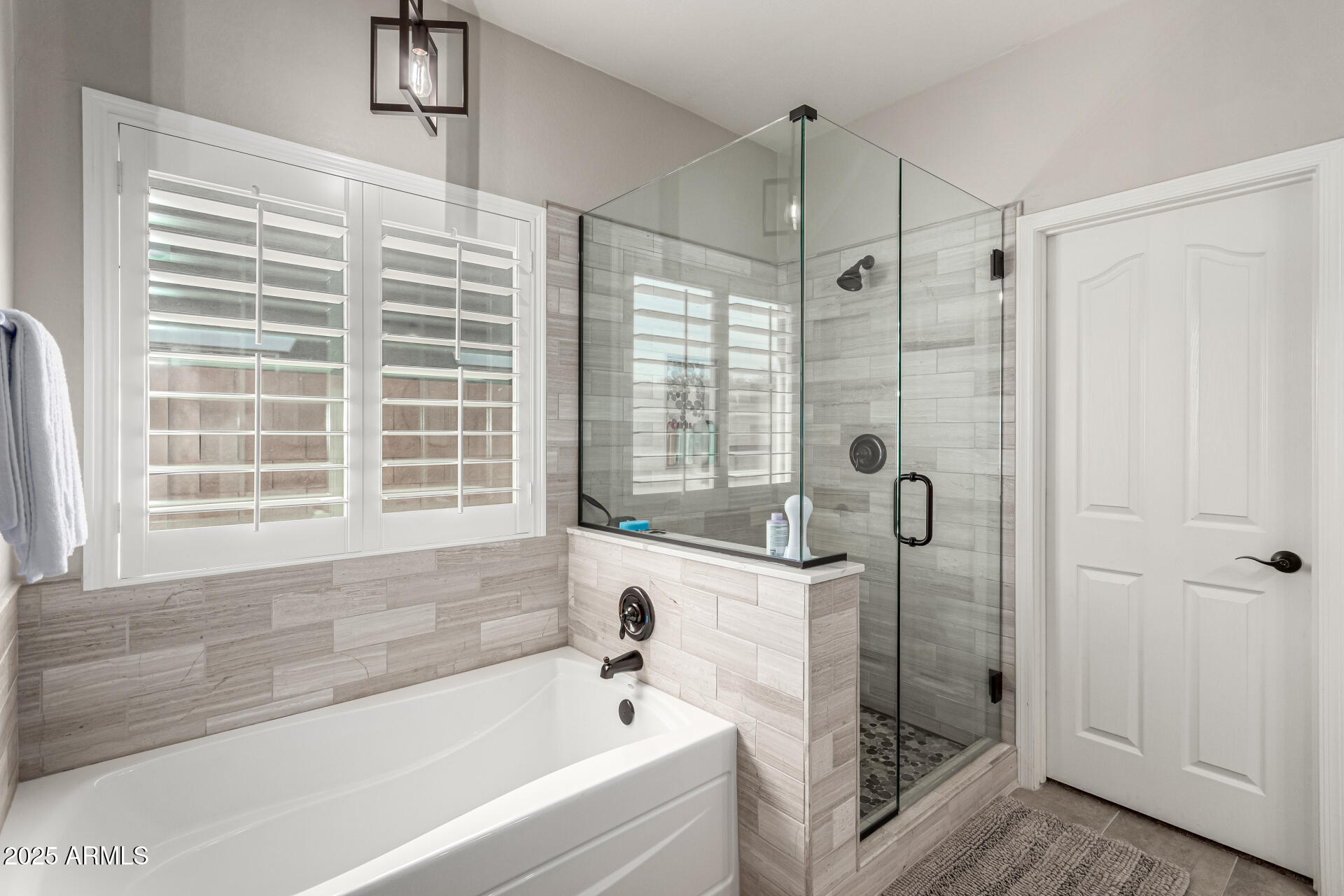 6219 South Banning Street Gilbert, AZ 85298 - Photo 10 of 19 Master Bath/Shower