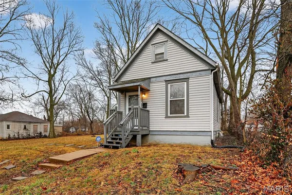 $109,900 | 7724 Trenton Avenue, University City, MO 63130