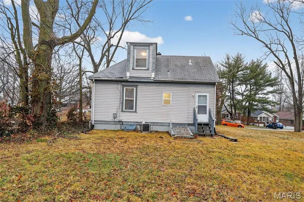 $109,900 | 7724 Trenton Avenue, University City, MO 63130