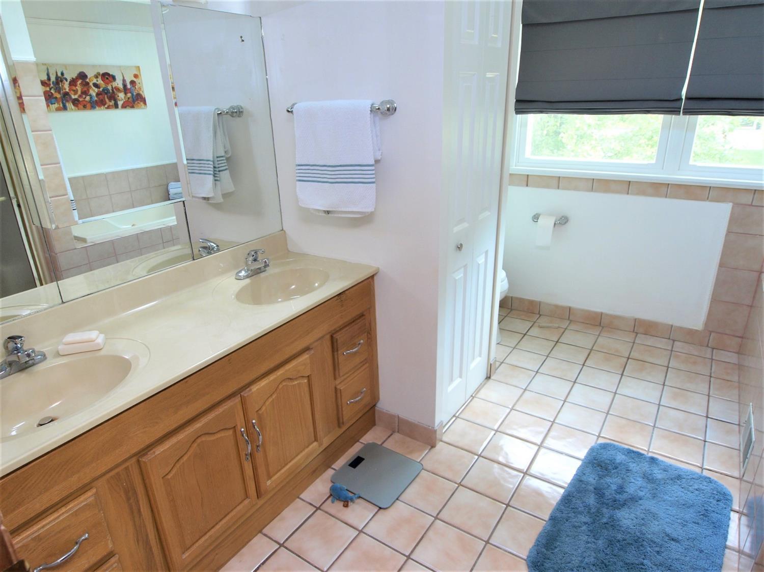 498 Fleming Road Cincinnati, OH 45231 - Photo 19 of 39 Gallery Image 19
