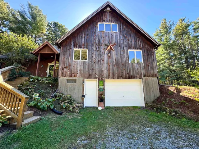 $450,000 | 848 Coleville Road, Bennington, VT 05201