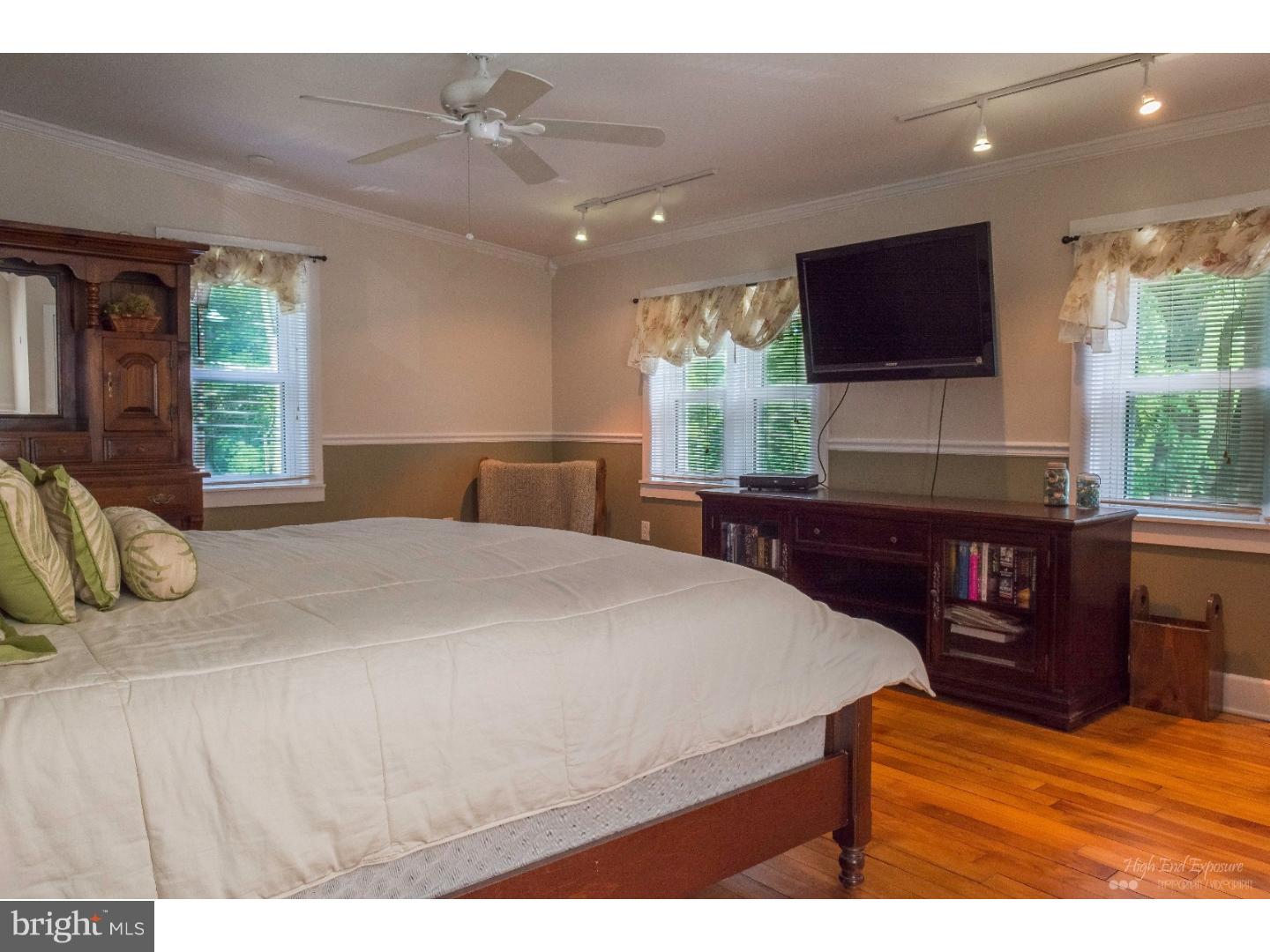 669 Eayrestown Road Lumberton, NJ 08048 - Photo 18 of 22 Bedroom - Main