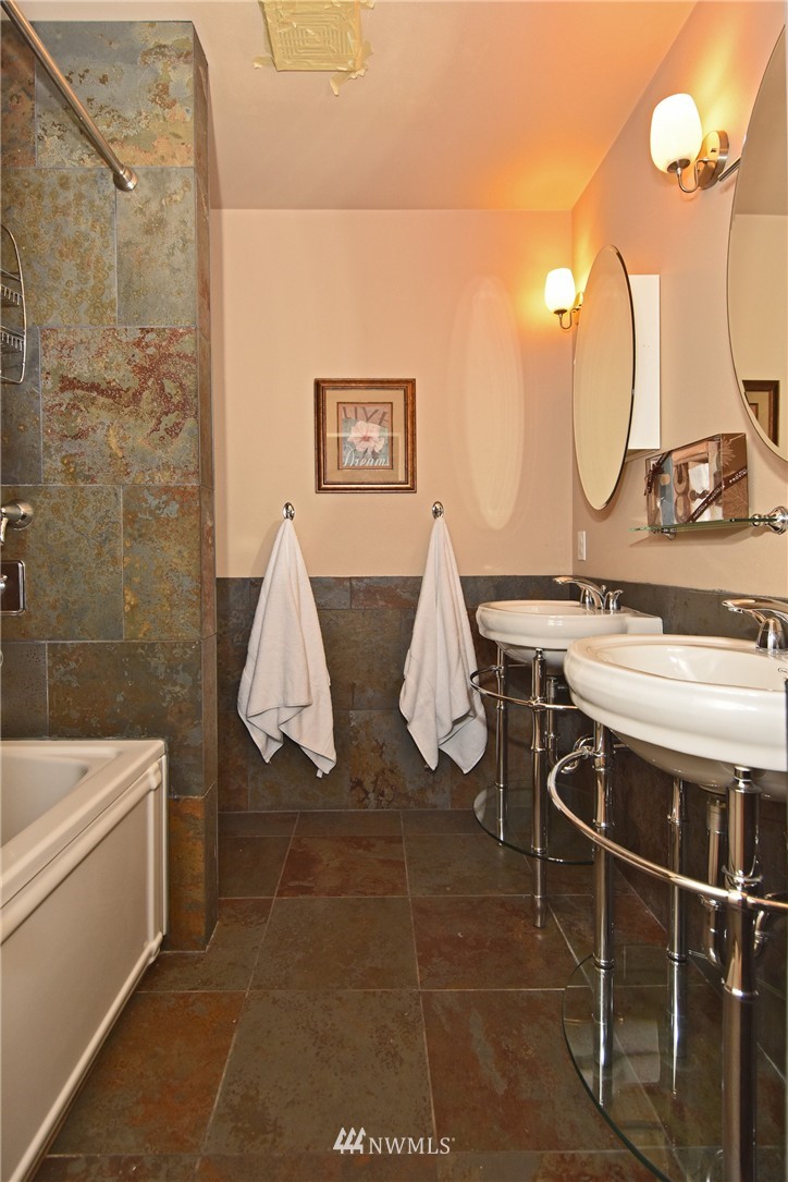 6 Maple Lane Mercer Island, WA 98040 - Photo 18 of 25