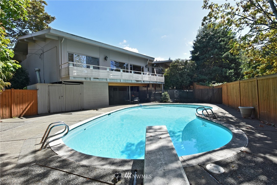 6 Maple Lane Mercer Island, WA 98040 - Photo 22 of 25