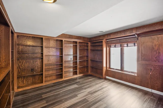 $850,000 | 2003 South Valley Spring Drive, New Berlin, WI 53151