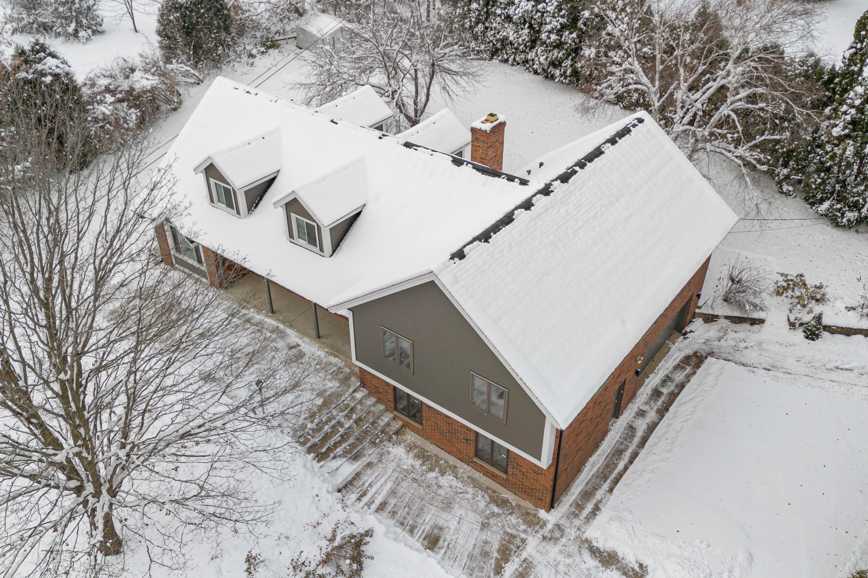 2003 South Valley Spring Drive New Berlin, WI 53151 - Photo 64 of 73 Aerial